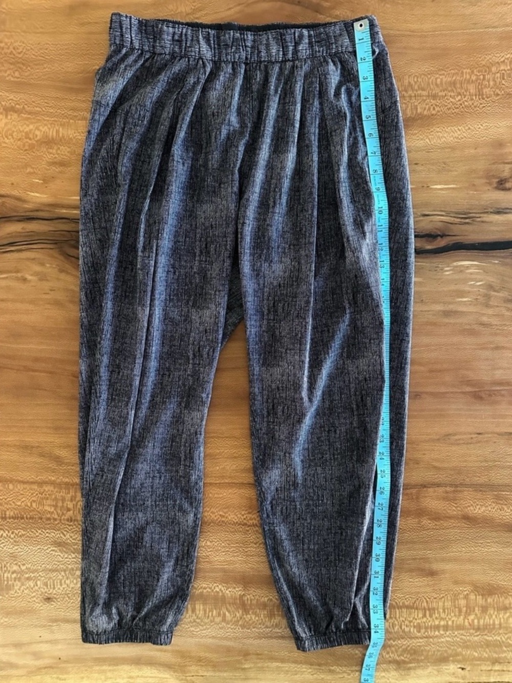 Lululemon Rollin' With My Omies Pant Joggers
Burlap Texture Black Dune/Black S:8 - Picture 6 of 16